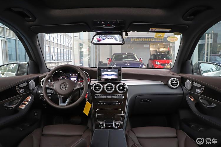 【奔驰glc级2019款glc 260 l 4matic 豪华版内饰全景