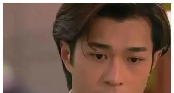 香港公认六大帅哥古天乐第三第一名连穿袜子的动作都帅我一脸