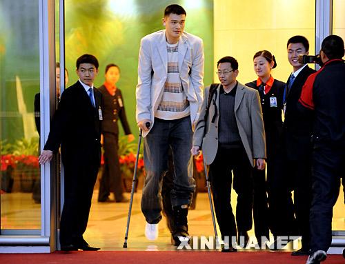 外媒:中国靠姚明展现"友好巨人"形象