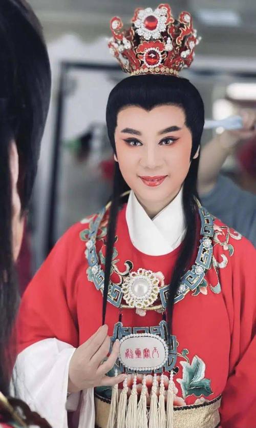 诸暨籍越剧明星钱惠丽