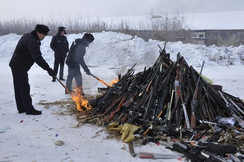 市公安局开展"缉枪治爆"专项行动