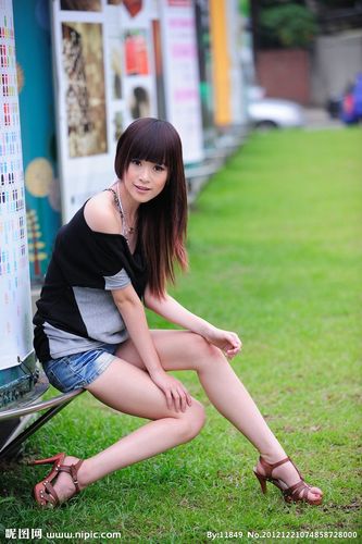 美女外拍