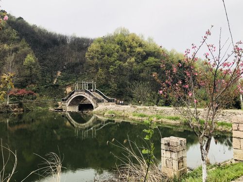 2019郝堂村游玩攻略,郝堂村位于河南省信阳市平桥.