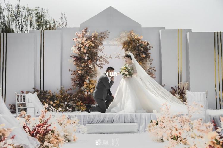 唯美教堂风婚礼73_婚礼_教堂_遵义婚礼_婚嫁_婚礼