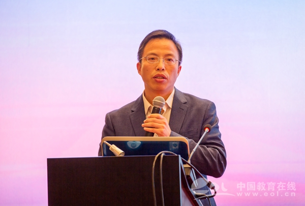 台州市温岭市教育局教研室主任潘云岳