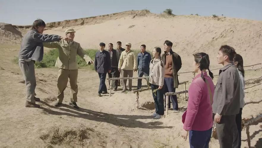 最美是荒漠大坝上的那一抹绿色_塞罕坝