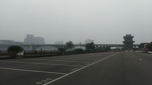 乐山大桥