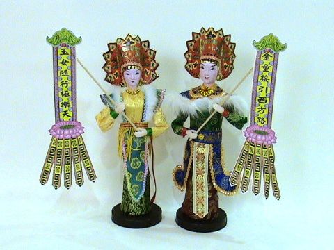 黑帮老大去世 小弟怕其被寻仇烧纸人"保镖"