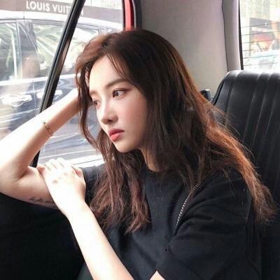 最新微信女生头像气质唯美大全 就当我是空气吧起码你
