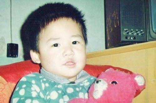 《天天向上》几位主持人的童年照:钱枫撞脸汪涵儿子,大张伟没变