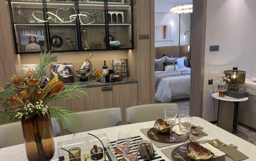 大连金地城140板块褐石洋房108平