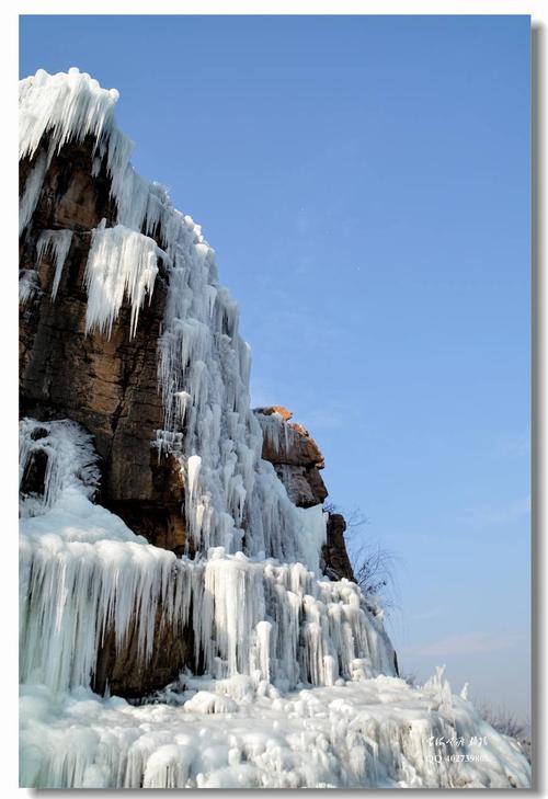 已是悬崖百丈冰