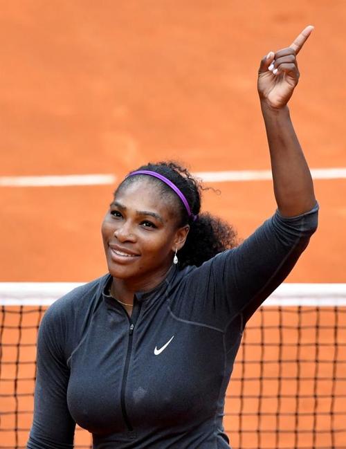 网坛传奇:小威廉姆斯为何不缩胸,就可以称霸网坛这么