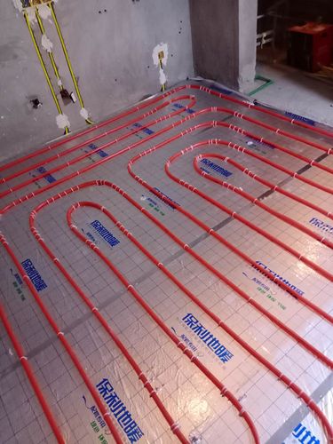 【京广家园二期14号楼】郑州市住宅地暖家庭采暖系统施工现场