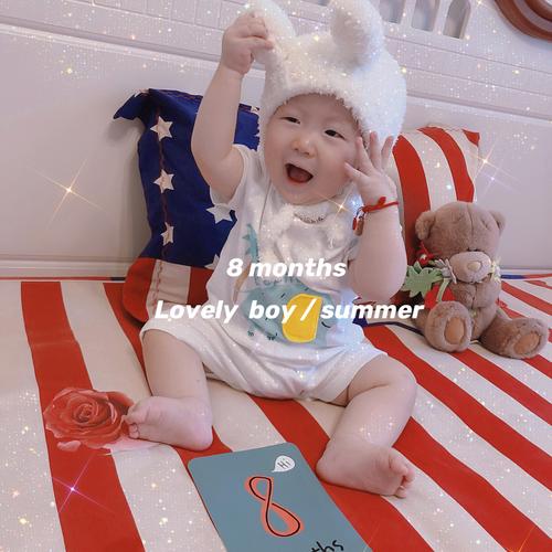 9881566 months的lovely boy98_萌萌哒_萌娃