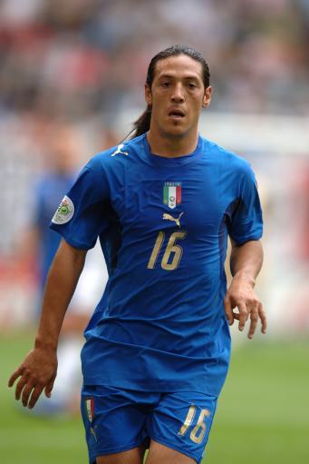 图文-[世界杯]捷克vs意大利 卡莫拉内西首发出场