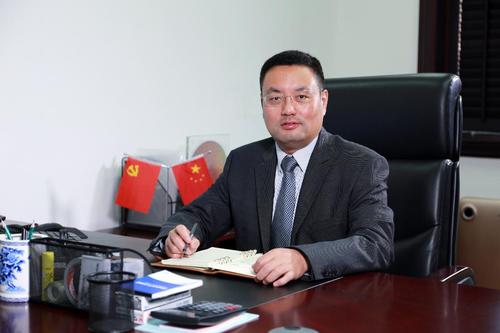 赵明