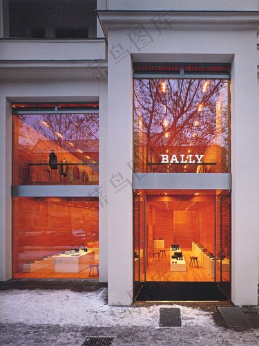 商业橱窗设计图片