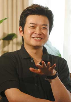 李佳明回国不愁没活干 想退居幕后做制片人(图)
