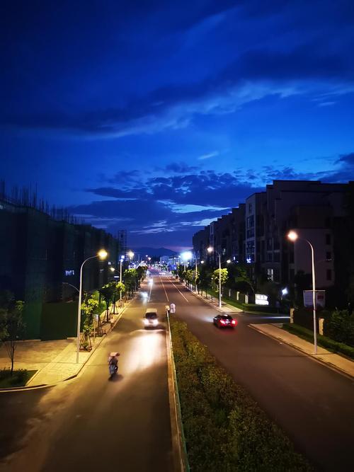 皖南的小城市夜景