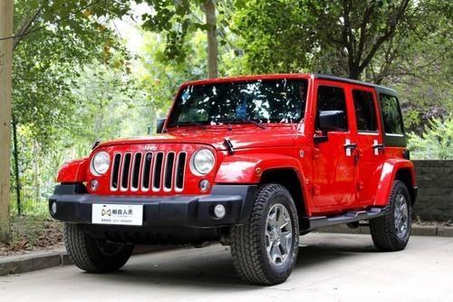 吉普车红色越野图片 (第1页)