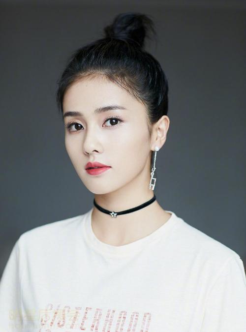 白鹿个人资料简介