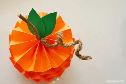 幼儿园超简单彩灯手工教程!小朋友爱不释手!