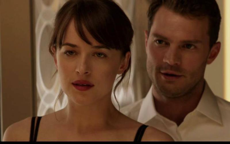 《50度灰 第二部》抢先版预告