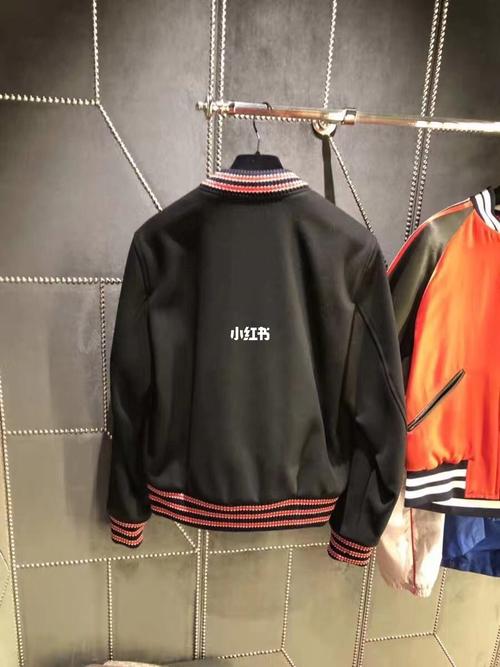 gucci 折扣村 蜜蜂男款棒球服_棒球服_古驰怎么样_时尚_穿搭