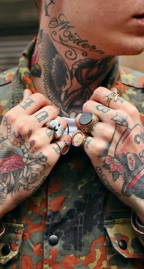 iphone5壁纸 欧美范纹身男