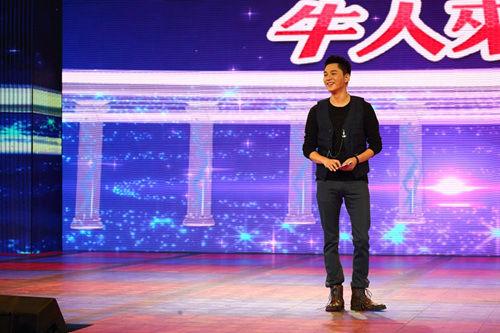 《综艺盛典》好戏连台 主持人顾斌坚持自我风格