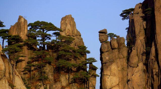 黄山四绝是哪四绝?登黄山需要准备什么?