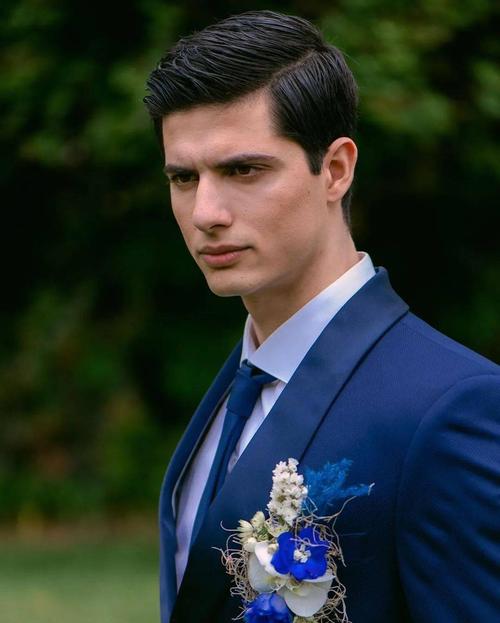 希腊超模大赛首次开放男模参赛甚至取消身高体重年龄的限制