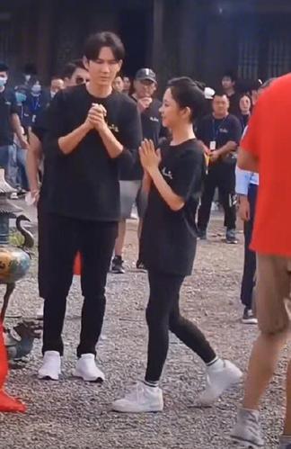 古装美男子钟汉良联手谭松韵超