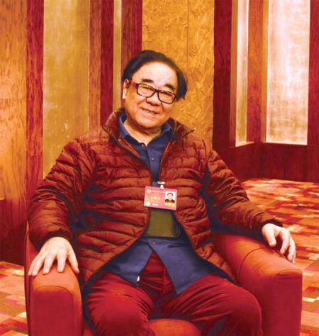 >> 正文    金铁霖认为,目前我们的声乐教育存在急功近利的倾向,年轻