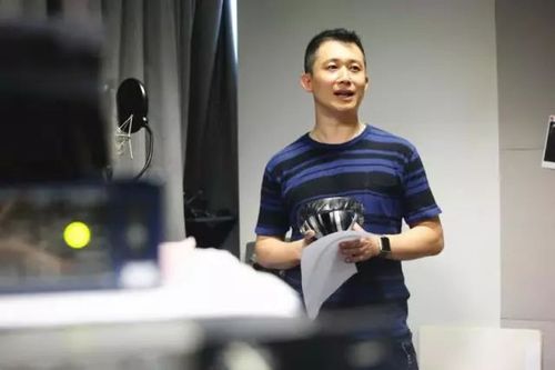 一切忠诚都不够自然 | 《爱完又爱》徐惟杰