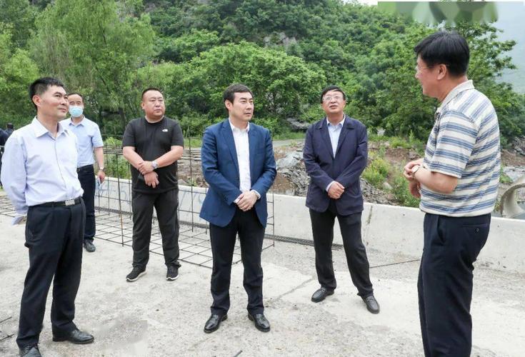 庄河市委书记吴澜调研防汛及河库长制工作