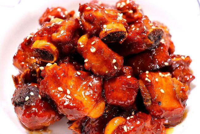 酸甜软烂的糖醋排骨几个步骤简单烹制厨房小白也能轻松学会