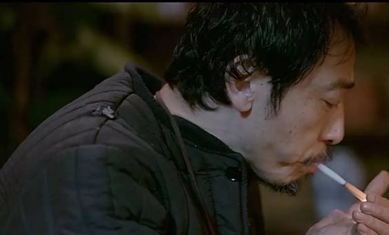 吃相穿戴与暴力说说无证之罪中的李丰田