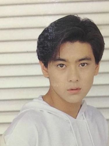 美少年——林志颖,几人记得的"美人颜"_发型_滤镜_妆容_证件照_美颜