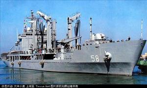 韩国"天池"级补给舰