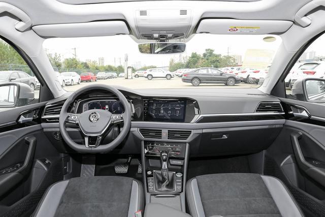 新车升级12英寸悬浮式中控屏一汽大众新款速腾内饰官图曝光