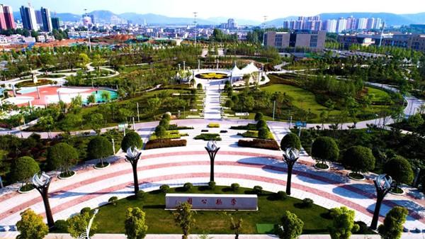 河南淅川县一座颜值越来越高的美丽小城