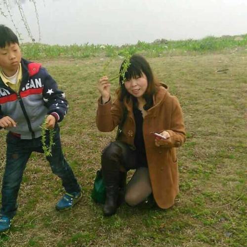 李红霞同学