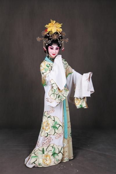 梅派第三代传人联袂演出大型交响京剧《大唐贵妃》