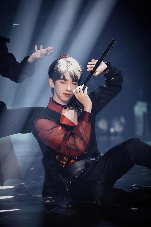 (精灵舞担贺峻霖)贺峻霖【贺峻霖接招吧前辈】【贺峻霖快乐大本营】