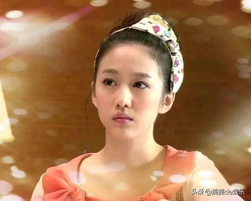 之后,刘美含还出演了《世界上的另一个我》,《青春万万岁》,《心花路