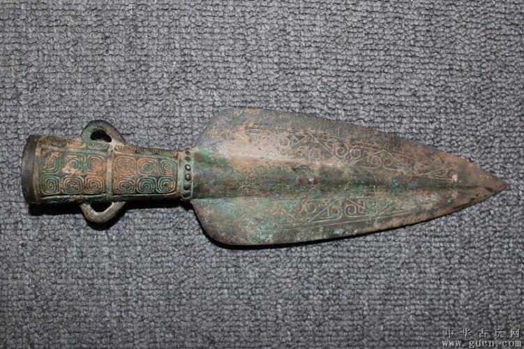 战国时期青铜矛