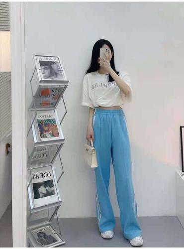 女人夏季怎么穿搭衣服好看