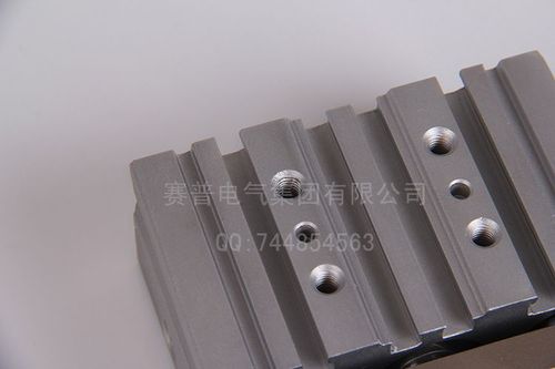 厂家直销 气动手指气缸 mgpm25-40 行程25mm 缸径2mm